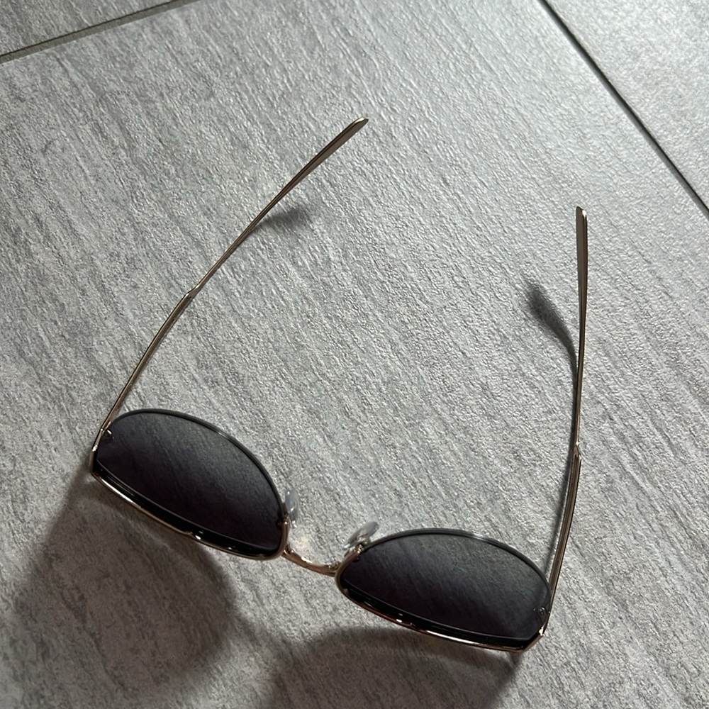 Authentic Like New Bvlgari Gold and Black Sunglasses - Picture 11 of 12
